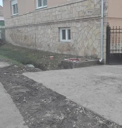 Tibor Barát Affittacamere *