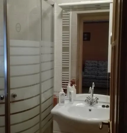 Tibor Barát Affittacamere *